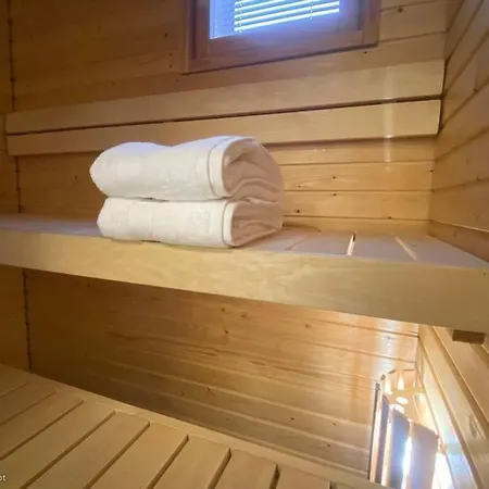 Appartamento Saunallinen Kaksio 53 M2 Meren Laeheisyydessae *