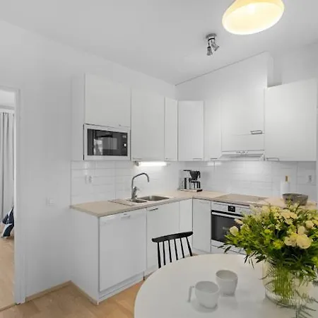 Saunallinen Kaksio 53 M2 Meren Laeheisyydessae 公寓