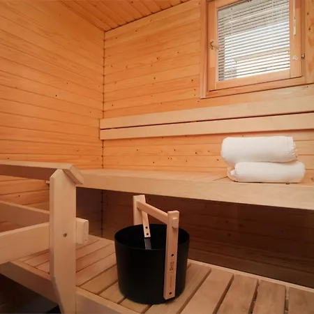 Saunallinen Kaksio 53 M2 Meren Laeheisyydessae 公寓
